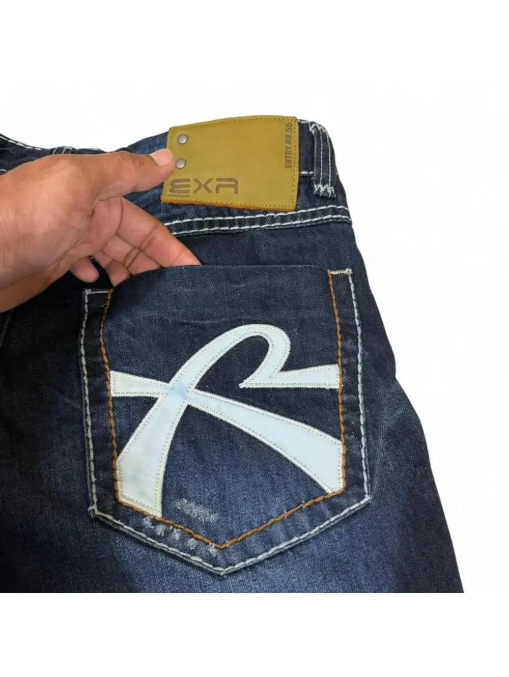 Progressive collection EXR denim jeans with signature design - Picture 3 of 8
